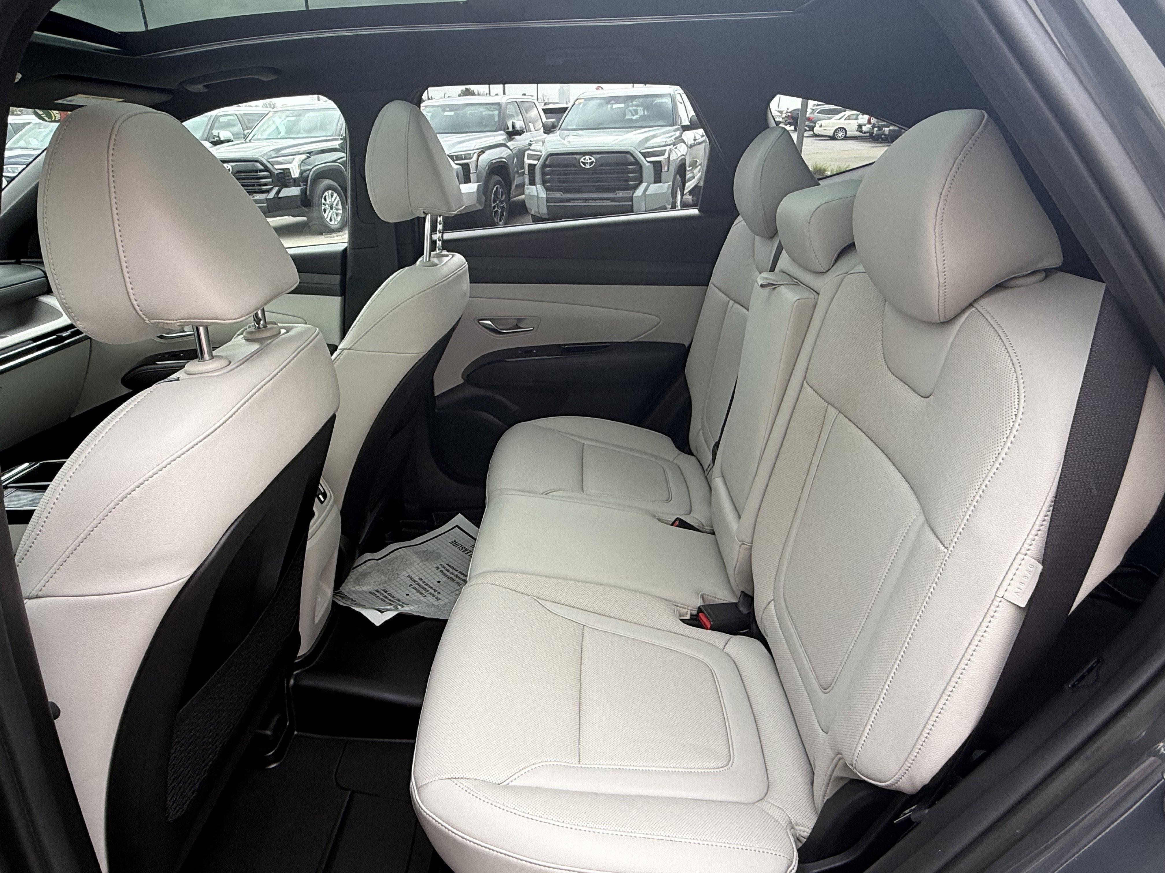 Used 2025 Hyundai Tucson Limited image 20