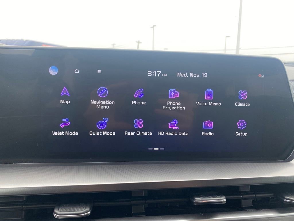 Used 2024 Kia Telluride LX image 16