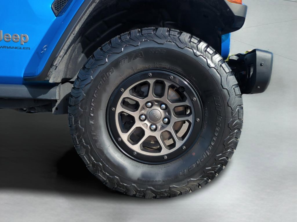 Used 2023 Jeep Wrangler Unlimited Rubicon 392 AWD/4WD image 28