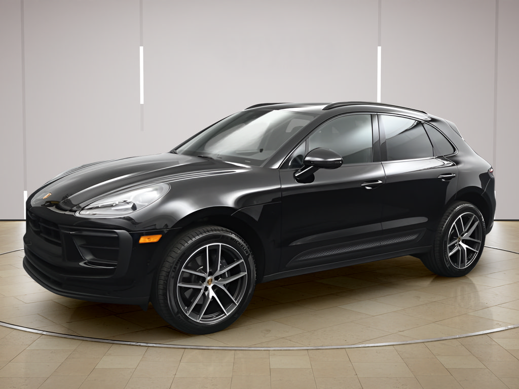 Certified 2026 Porsche Macan AWD/4WD image 1