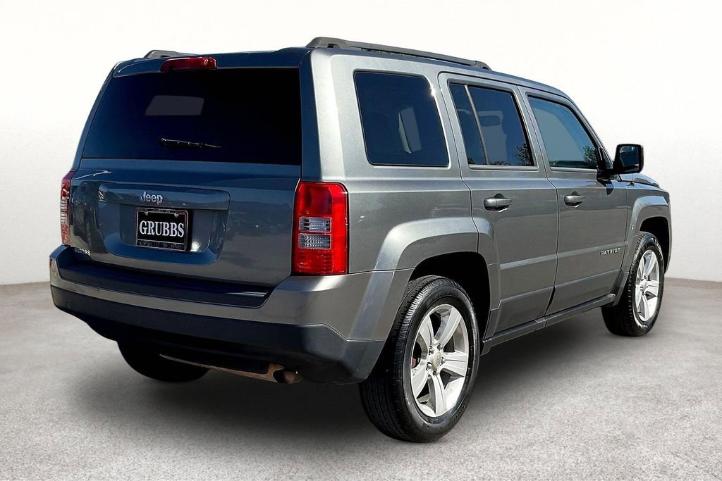 Used 2014 Jeep Patriot Sport w/ Power Value Group image 2
