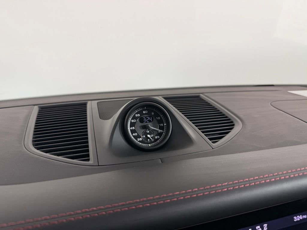 Certified 2026 Porsche Macan Turbo image 23