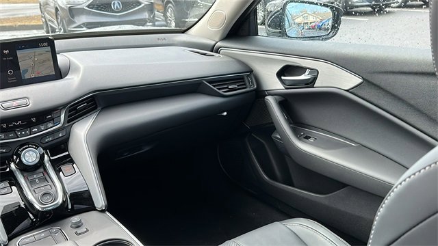 Certified 2025 Acura TLX w/ Technology Package image 26