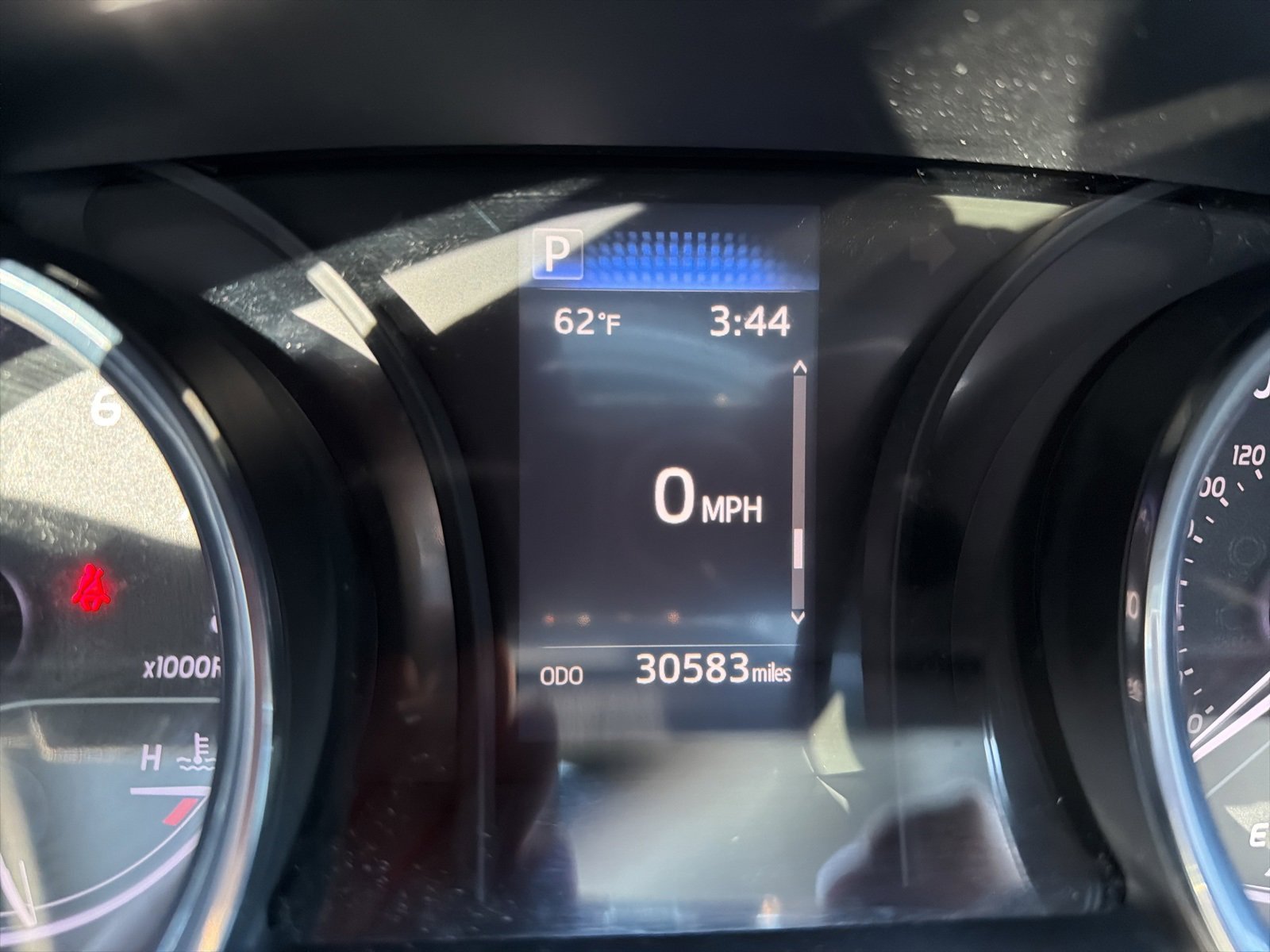 Used 2020 Toyota Camry LE image 57