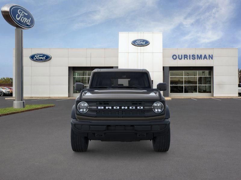 New 2025 Ford Bronco 4-Door AWD/4WD image 2