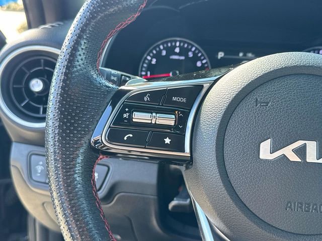 Used 2022 Kia Forte GT w/ GT Technology Package image 29