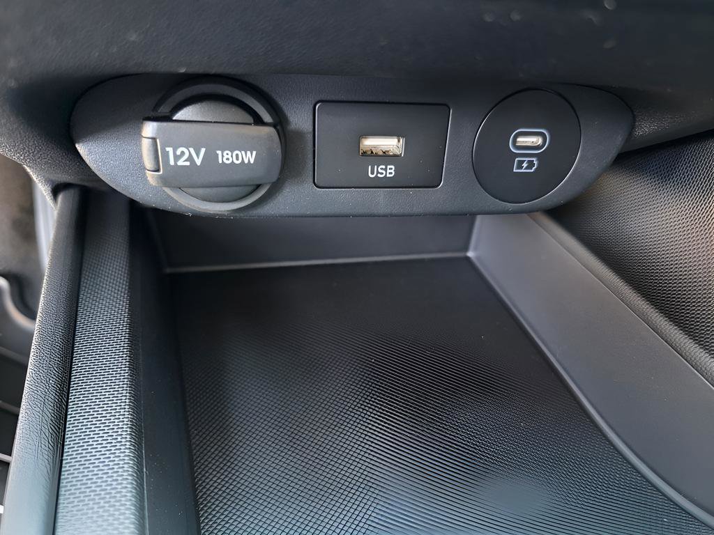 New 2026 Hyundai Elantra SE FWD image 21