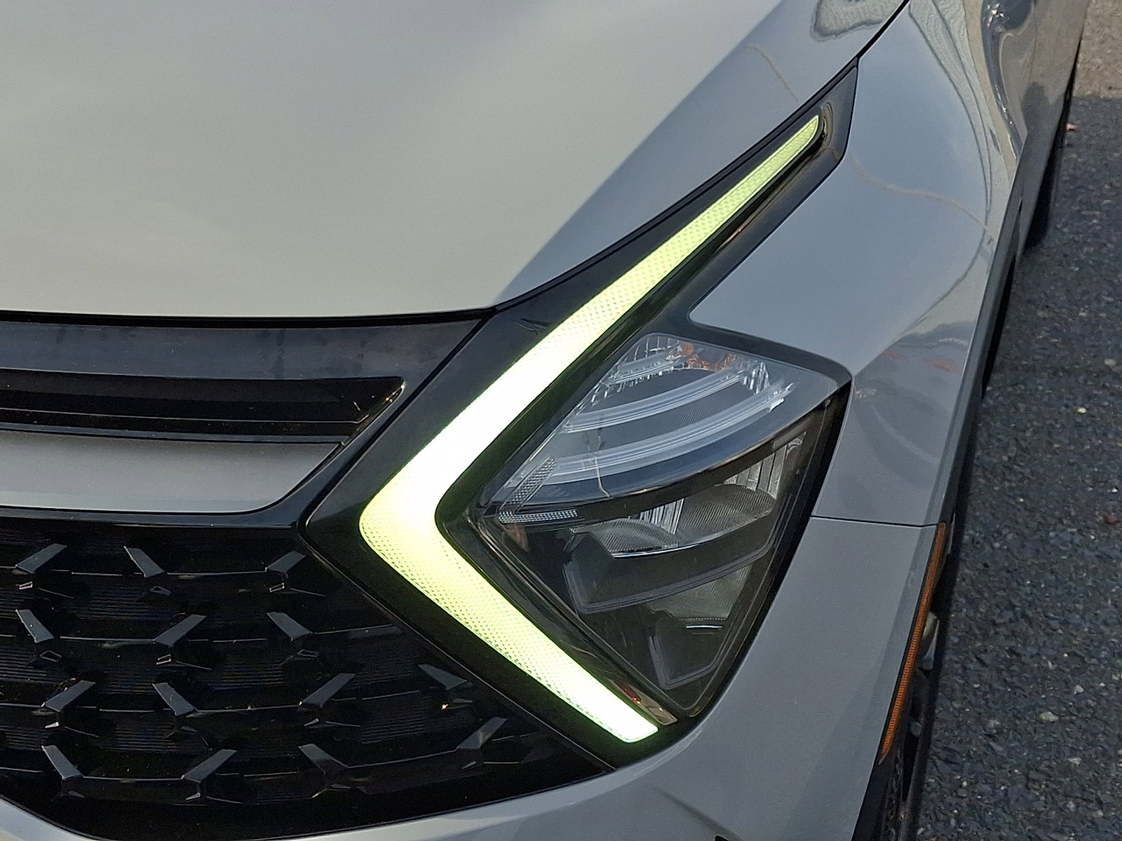 Certified 2023 Kia Sportage X-Line image 9