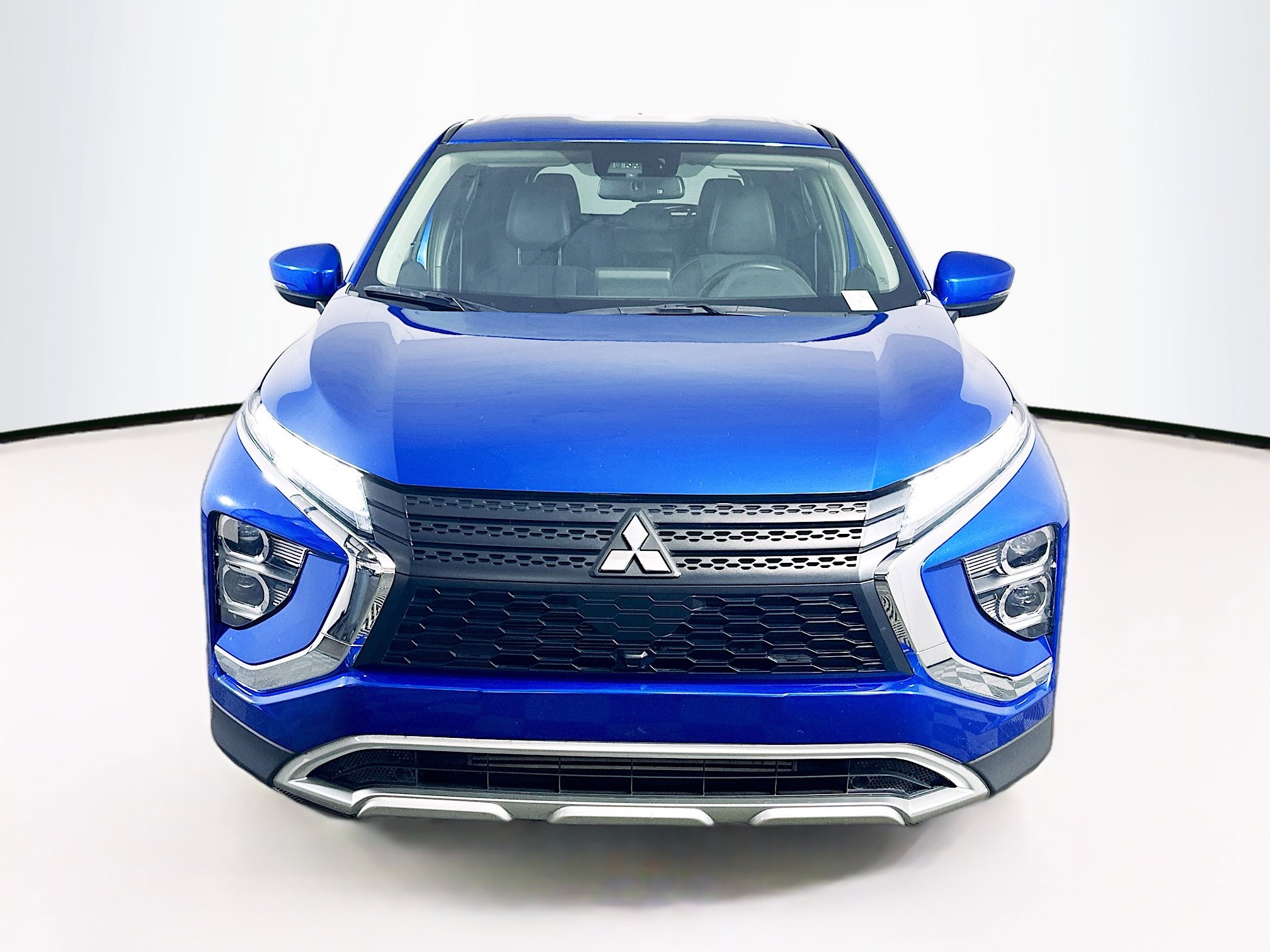 Used 2024 Mitsubishi Eclipse Cross SE image 2