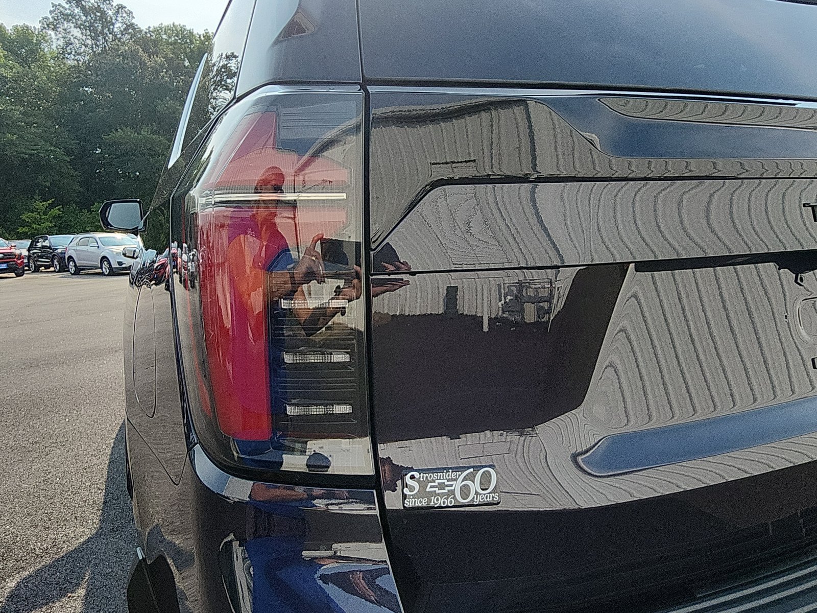 New 2026 Chevrolet Tahoe LS w/ LS Custom Edition AWD/4WD image 13