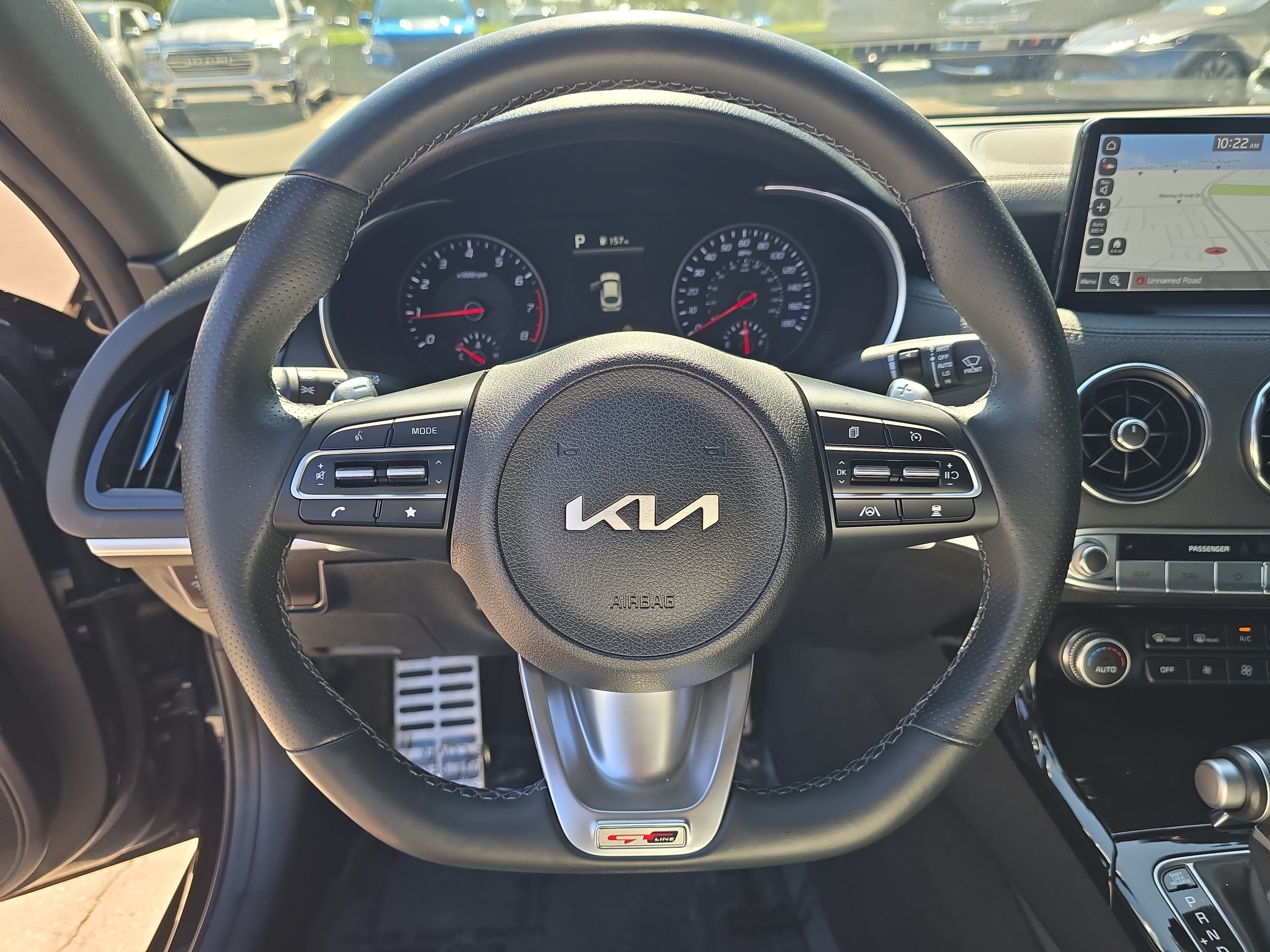 Certified 2022 Kia Stinger GT-Line RWD image 28