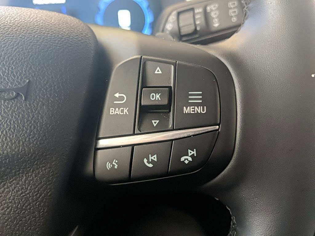 Used 2025 Ford Bronco Sport Badlands image 16