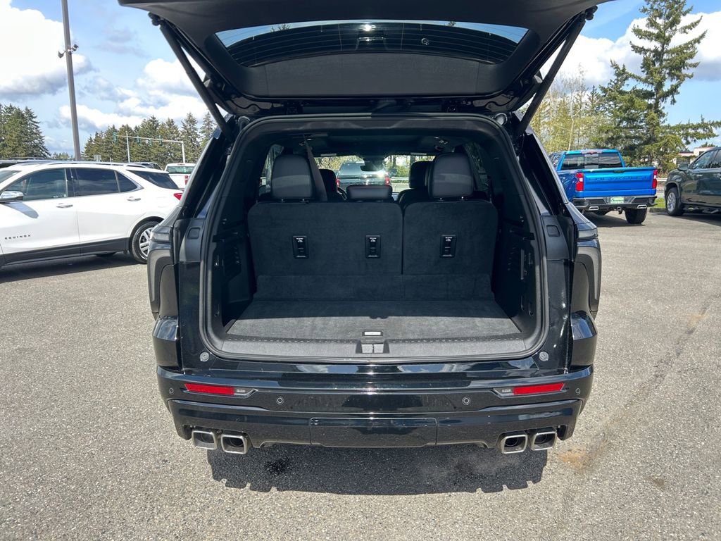 Used 2024 Chevrolet Traverse RS image 22