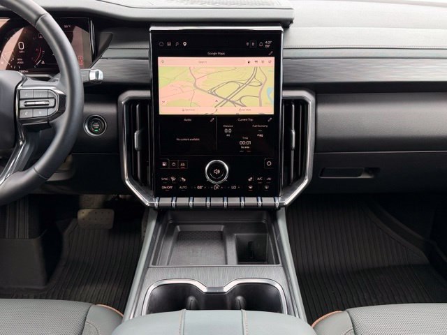 Used 2026 GMC Acadia AT4 AWD/4WD image 14