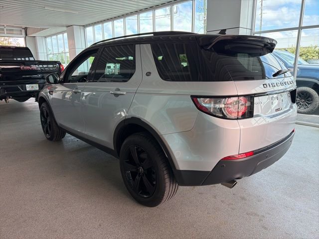 Used 2016 Land Rover Discovery Sport SE AWD/4WD image 18