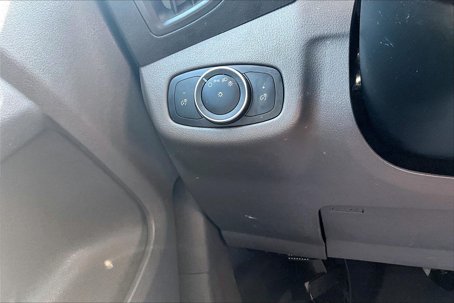 Used 2023 Ford Transit Connect XL FWD image 38
