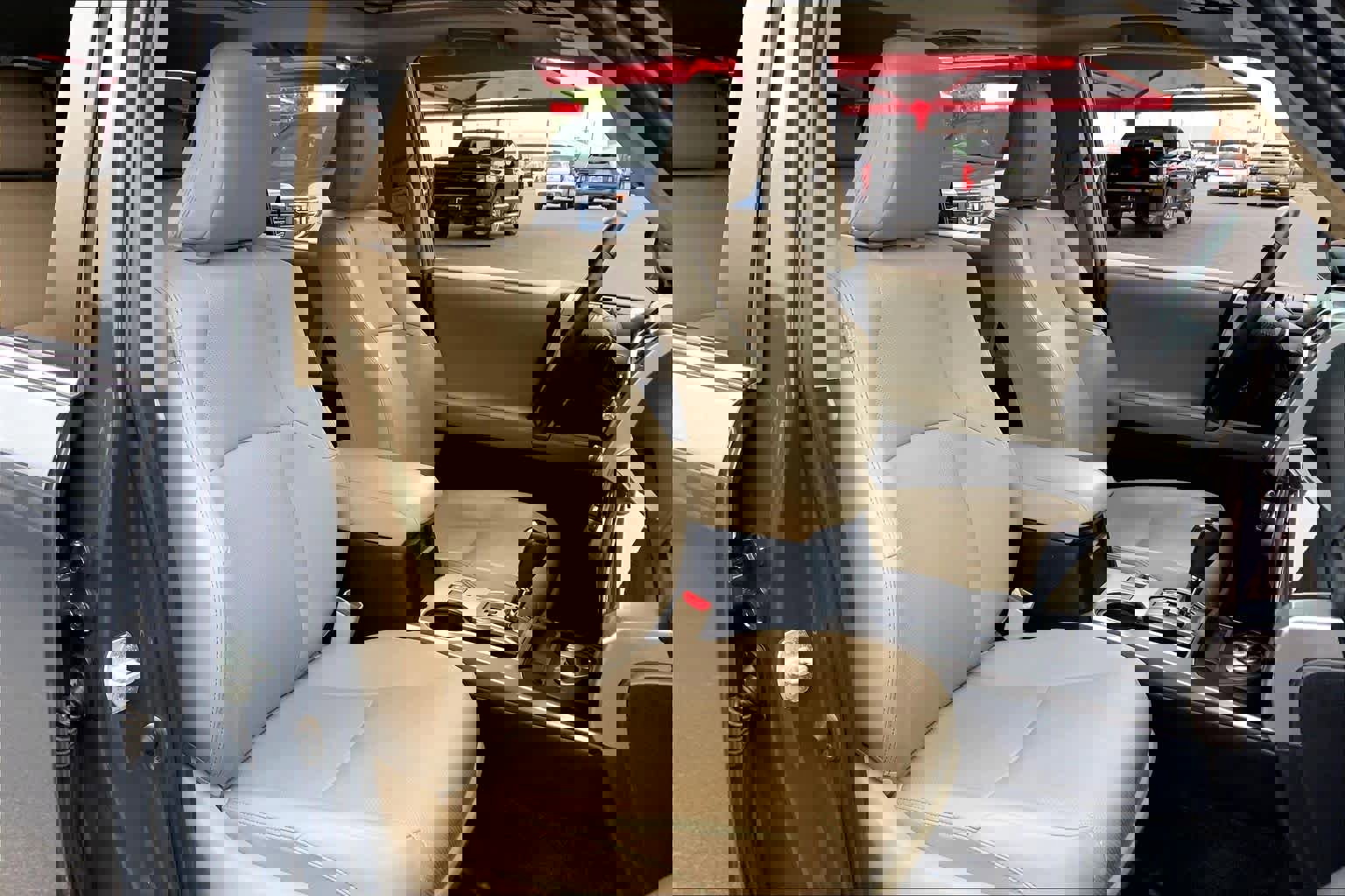 Used 2024 Toyota 4Runner Limited AWD/4WD image 9