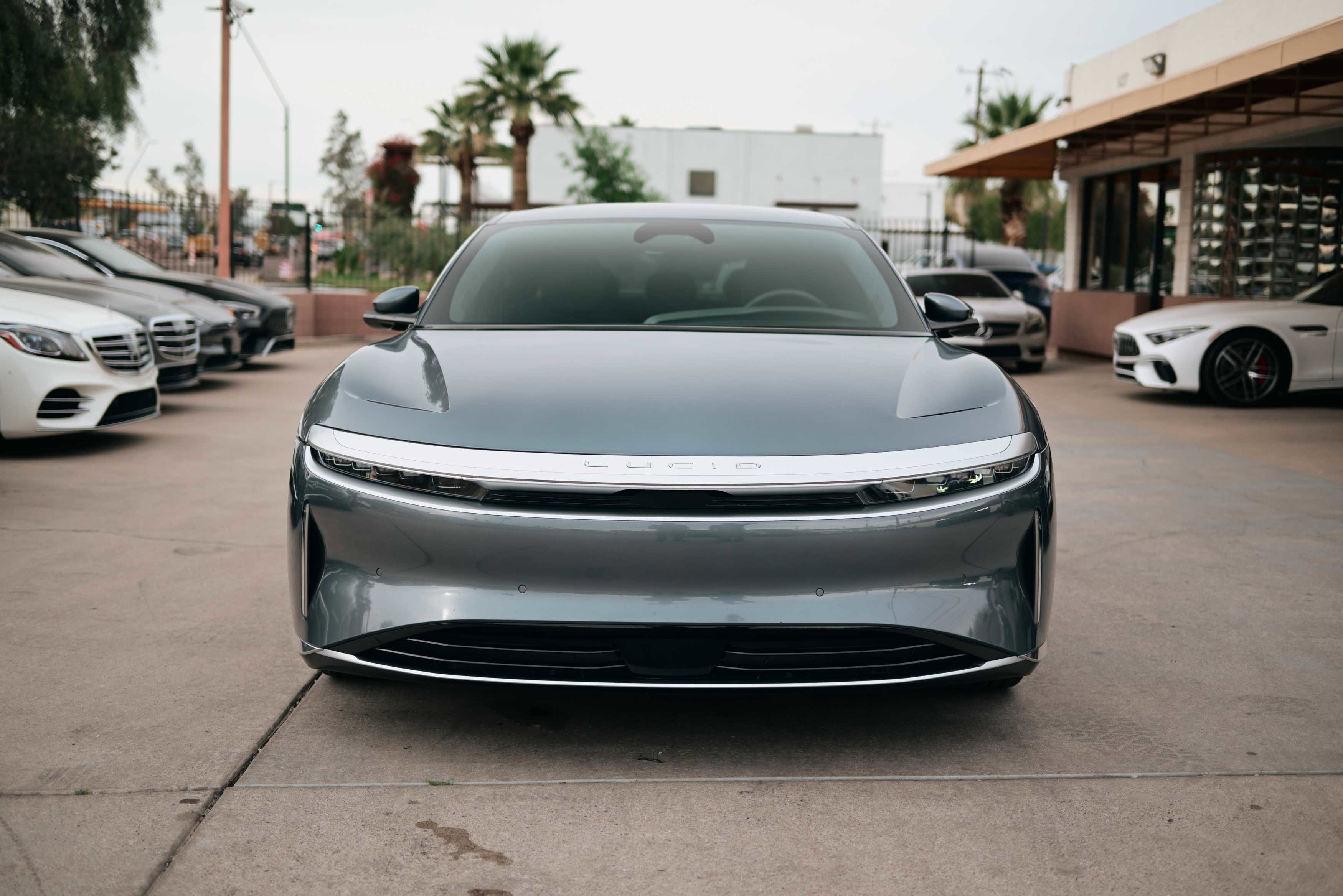 Used 2024 Lucid Air Touring image 2