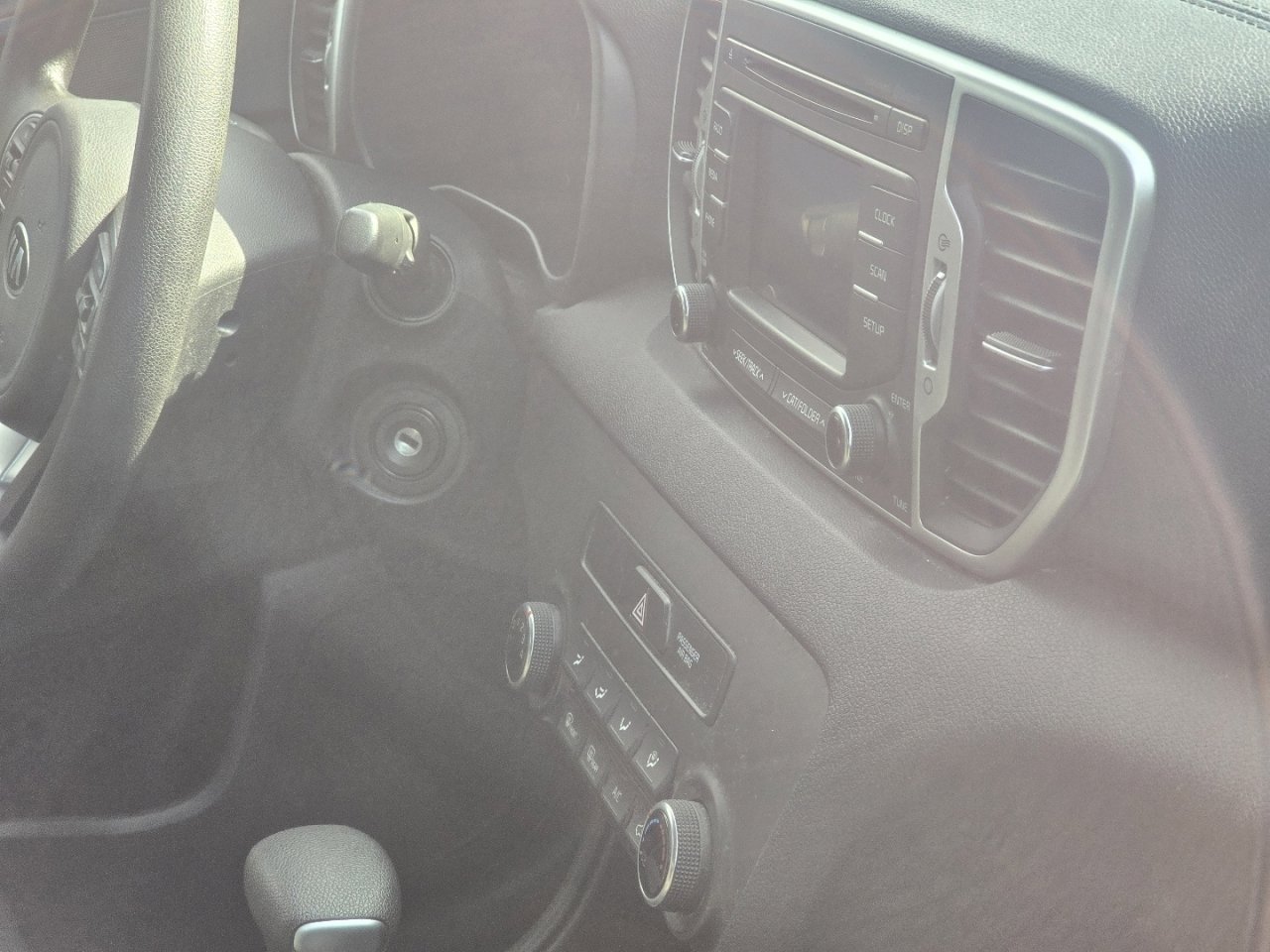 Used 2018 Kia Sportage LX image 13