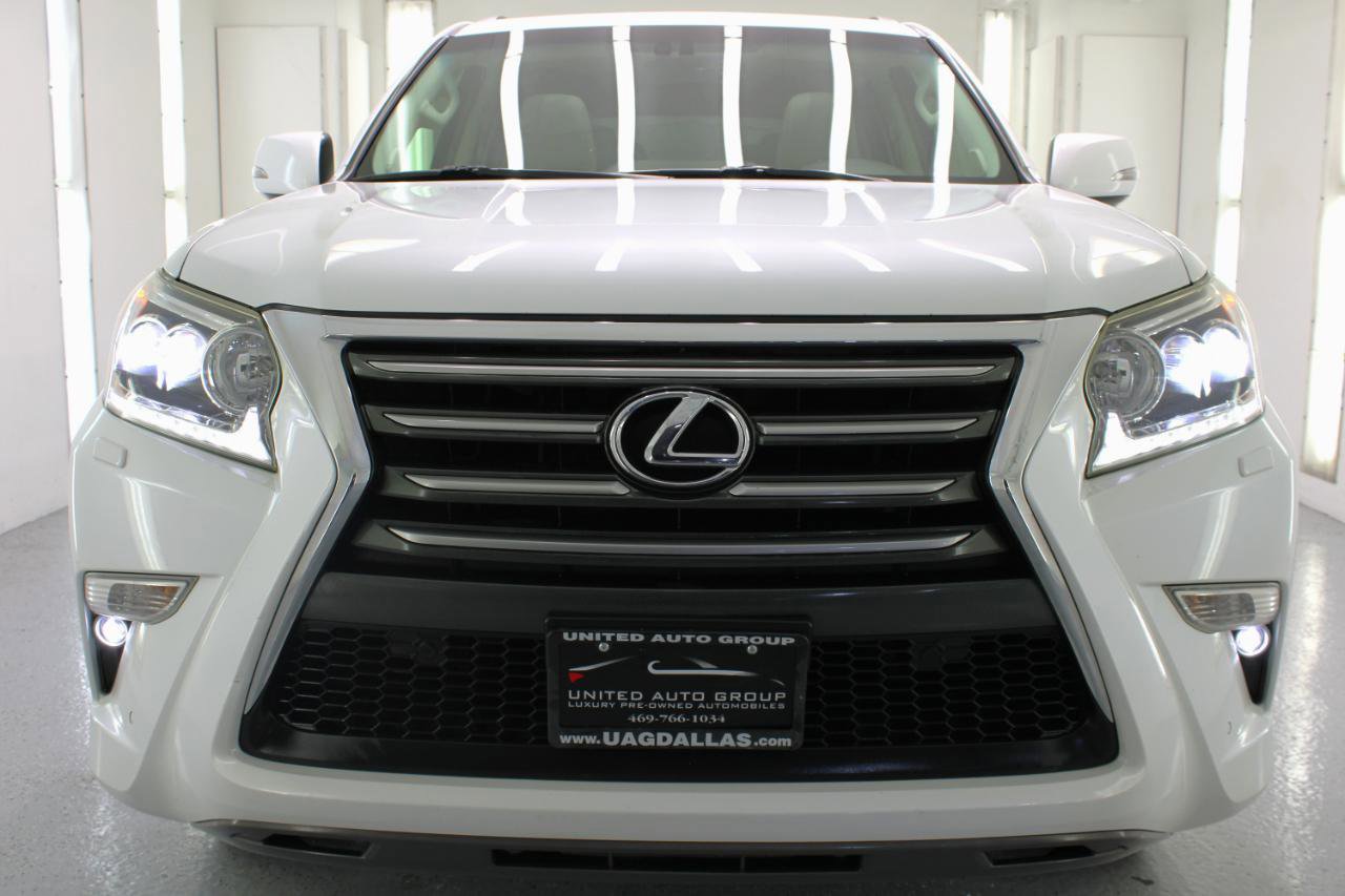 Used 2014 Lexus GX 460 w/ Premium Package AWD/4WD image 27
