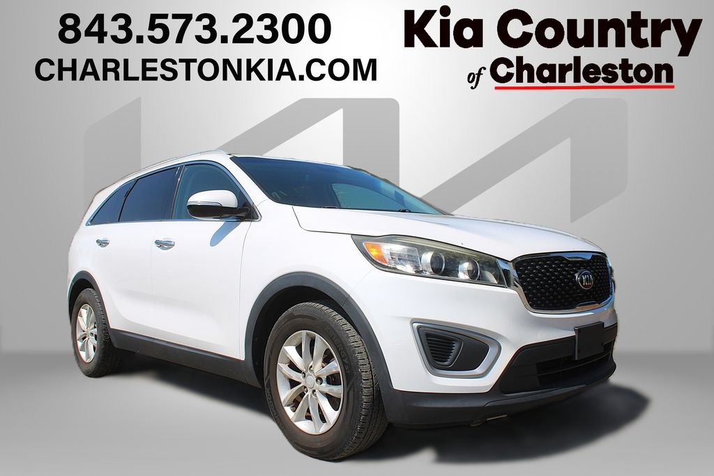 Used 2017 Kia Sorento LX FWD image 1