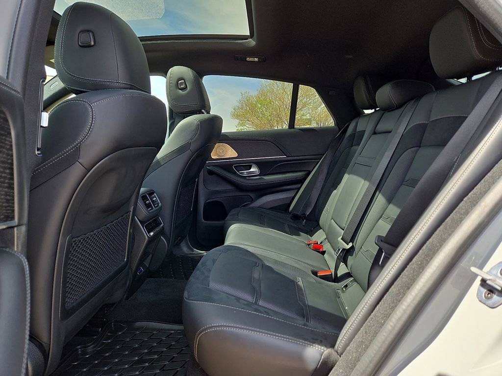 Used 2026 Mercedes-Benz GLE 53 AMG 4MATIC Coupe image 17