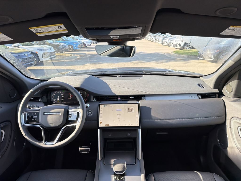 New 2026 Land Rover Discovery Sport Landmark AWD/4WD image 18