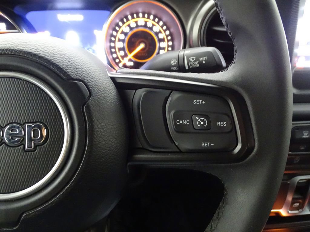 Used 2023 Jeep Wrangler Willys image 22