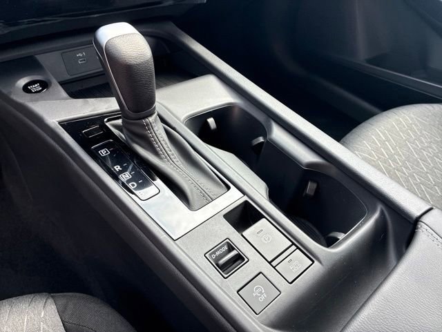 Used 2026 Nissan Sentra SV w/ Floor Mat Package FWD image 25
