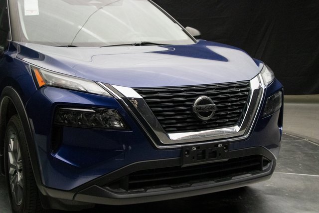 Used 2021 Nissan Rogue S image 3