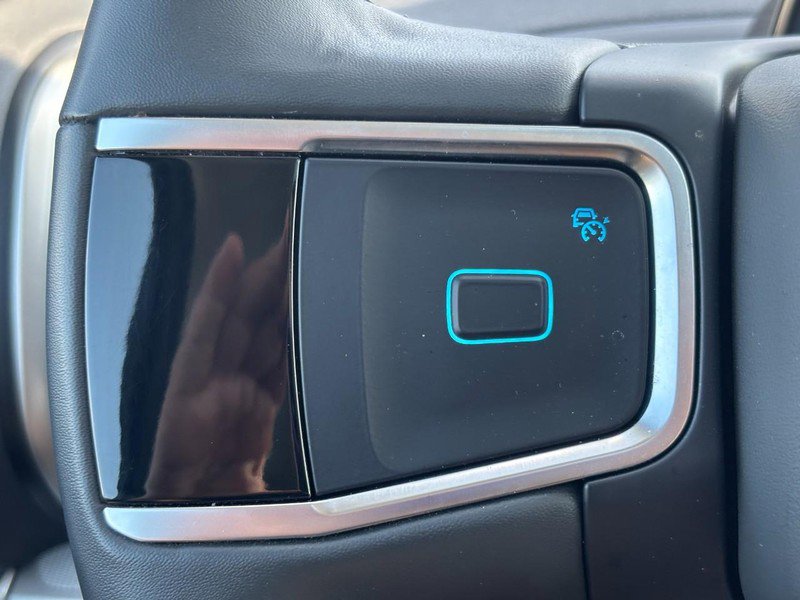 Used 2025 Ford Expedition Active image 19