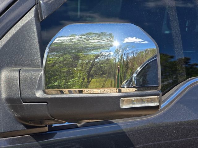 Used 2019 Ford F150 Platinum w/ Equipment Group 701A Luxury image 5