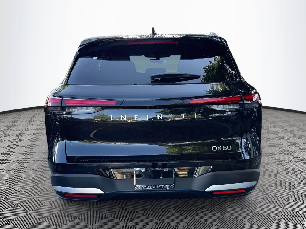 Used 2027 INFINITI QX60 Luxe w/ Cargo Package FWD image 7