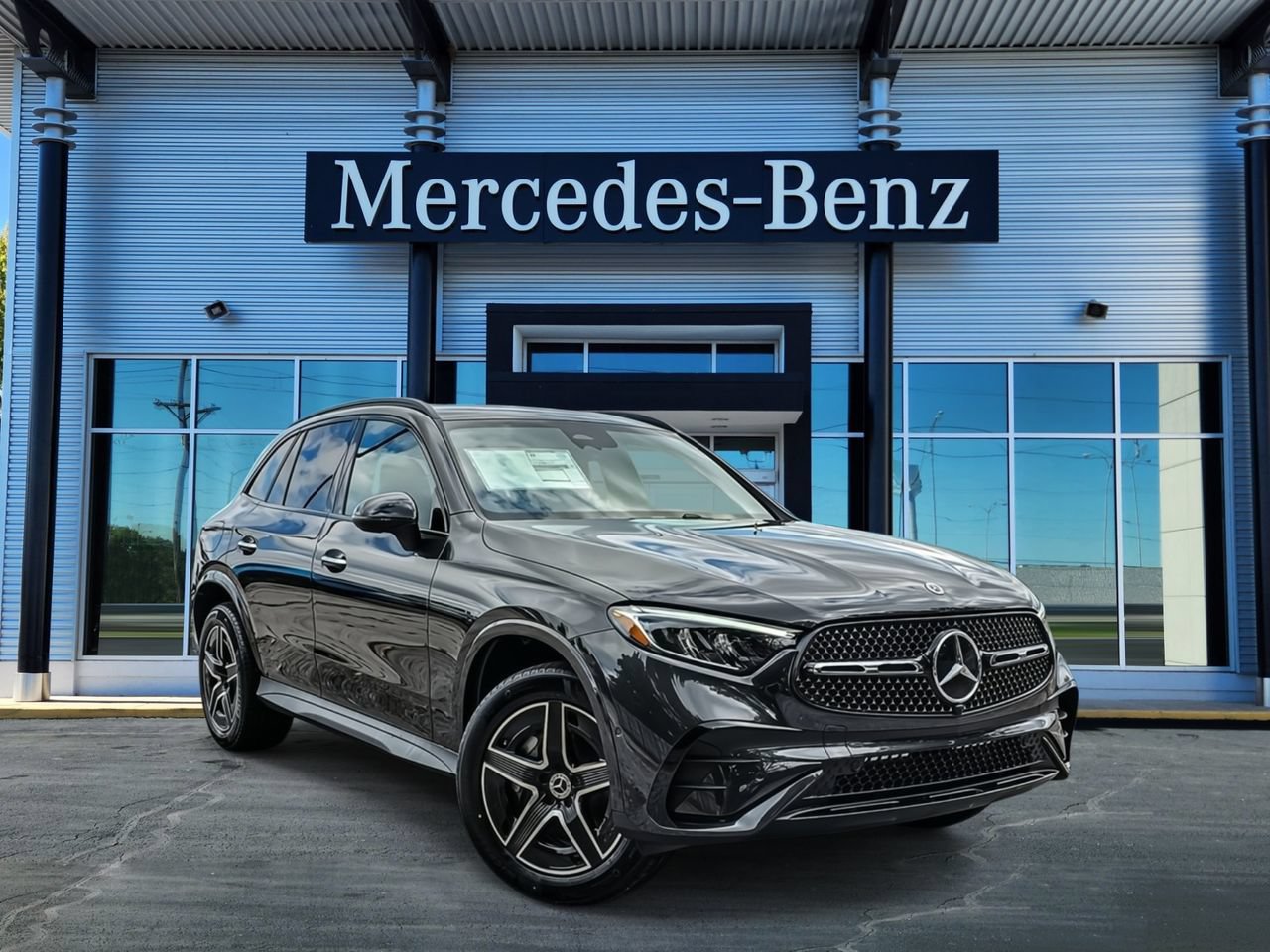 New 2026 Mercedes-Benz GLC 300 4MATIC video 1