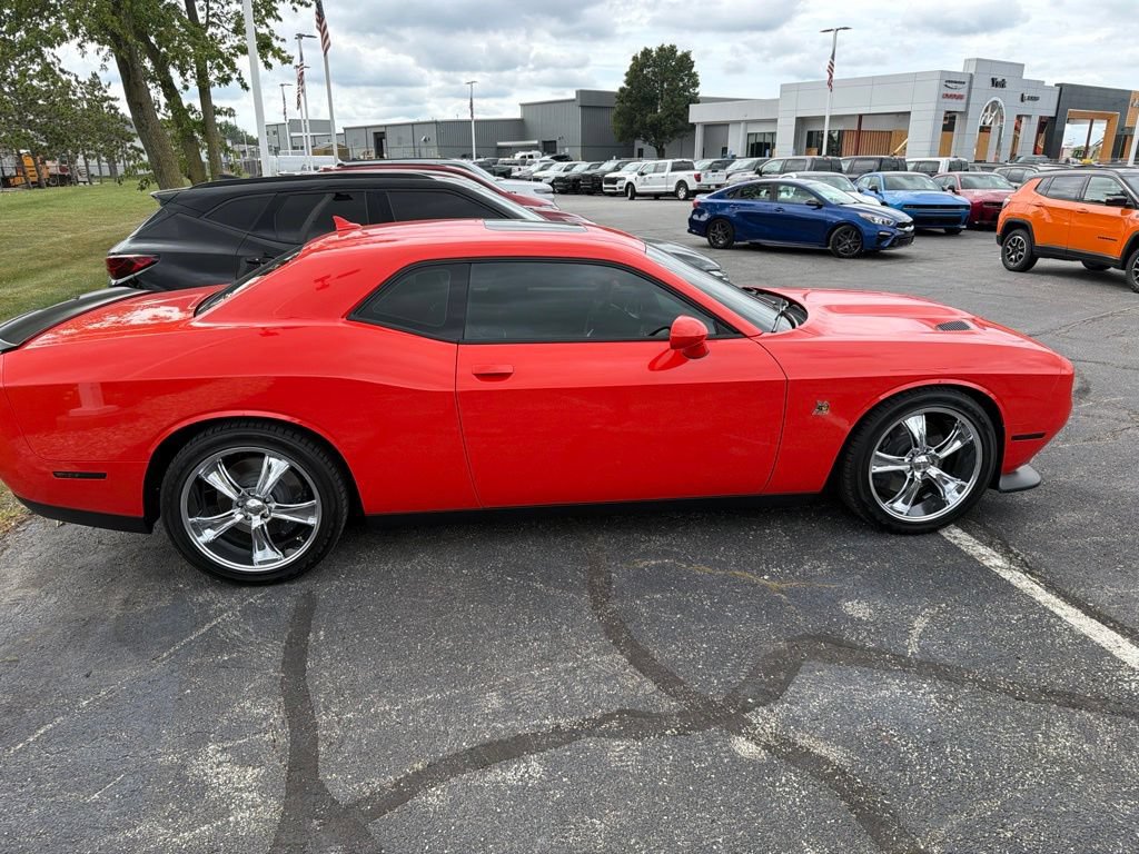 Used 2022 Dodge Challenger R/T Scat Pack w/ Plus Package RWD image 7