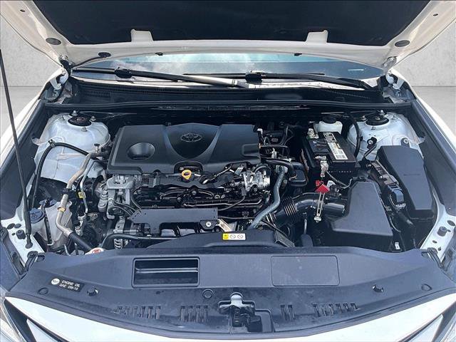 Used 2022 Toyota Camry LE FWD image 11