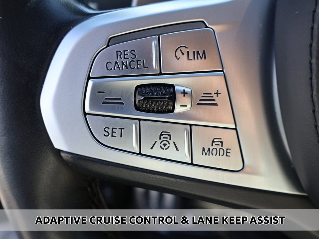 Used 2022 BMW 740i w/ M Sport Package image 5