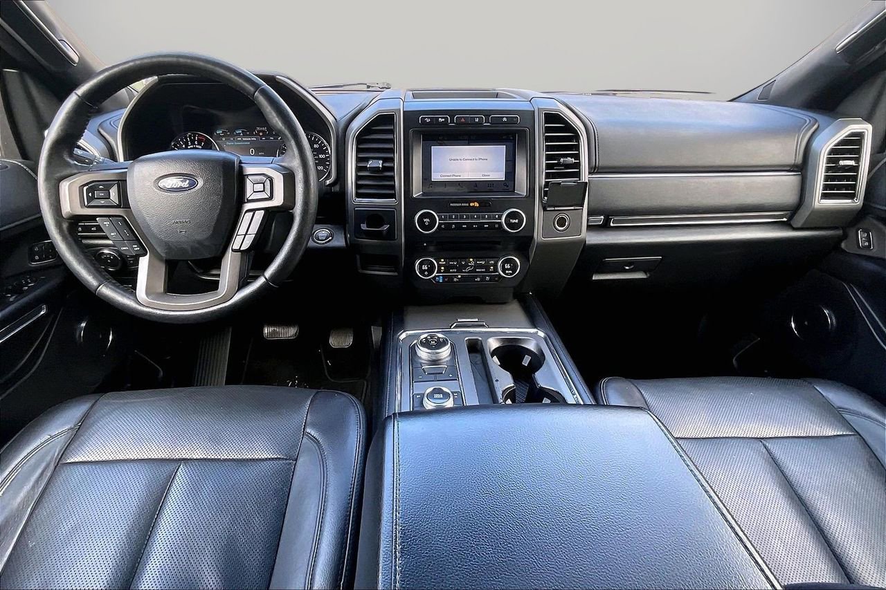 Used 2018 Ford Expedition XLT w/ Equipment Group 202A image 16