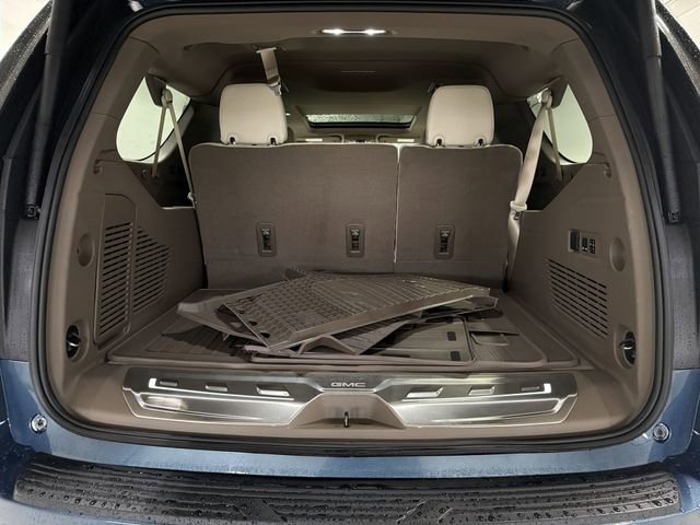 New 2026 GMC Yukon XL Denali w/ Sun & Power Step Package image 15