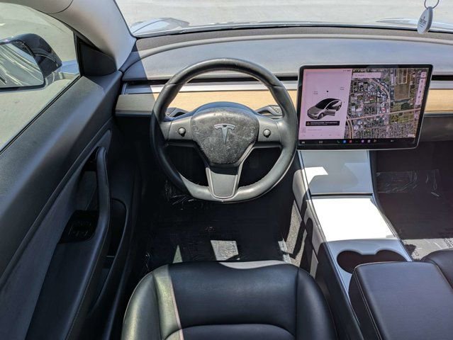 Used 2018 Tesla Model 3 Long Range RWD image 15