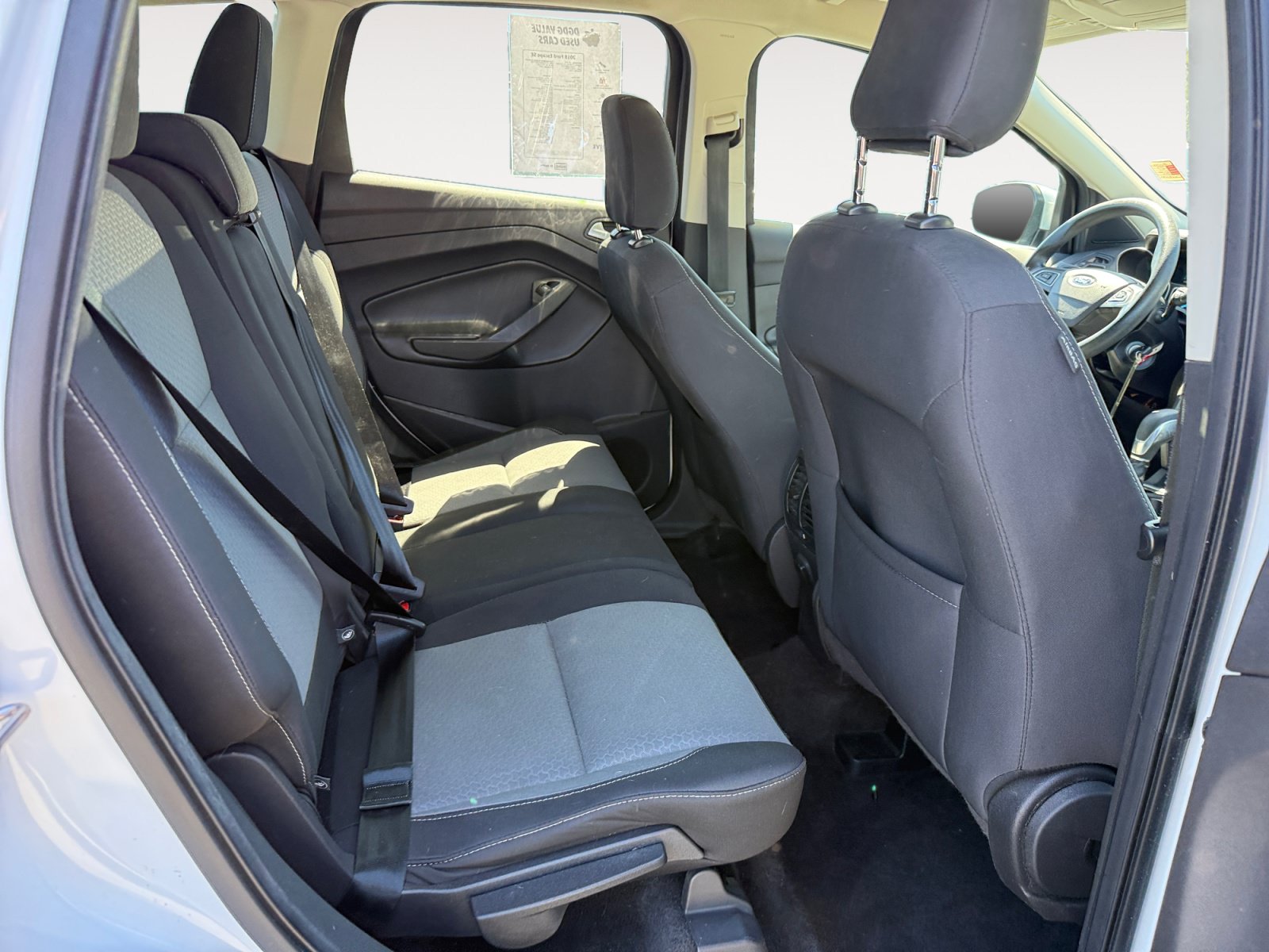 Used 2018 Ford Escape SE FWD image 18