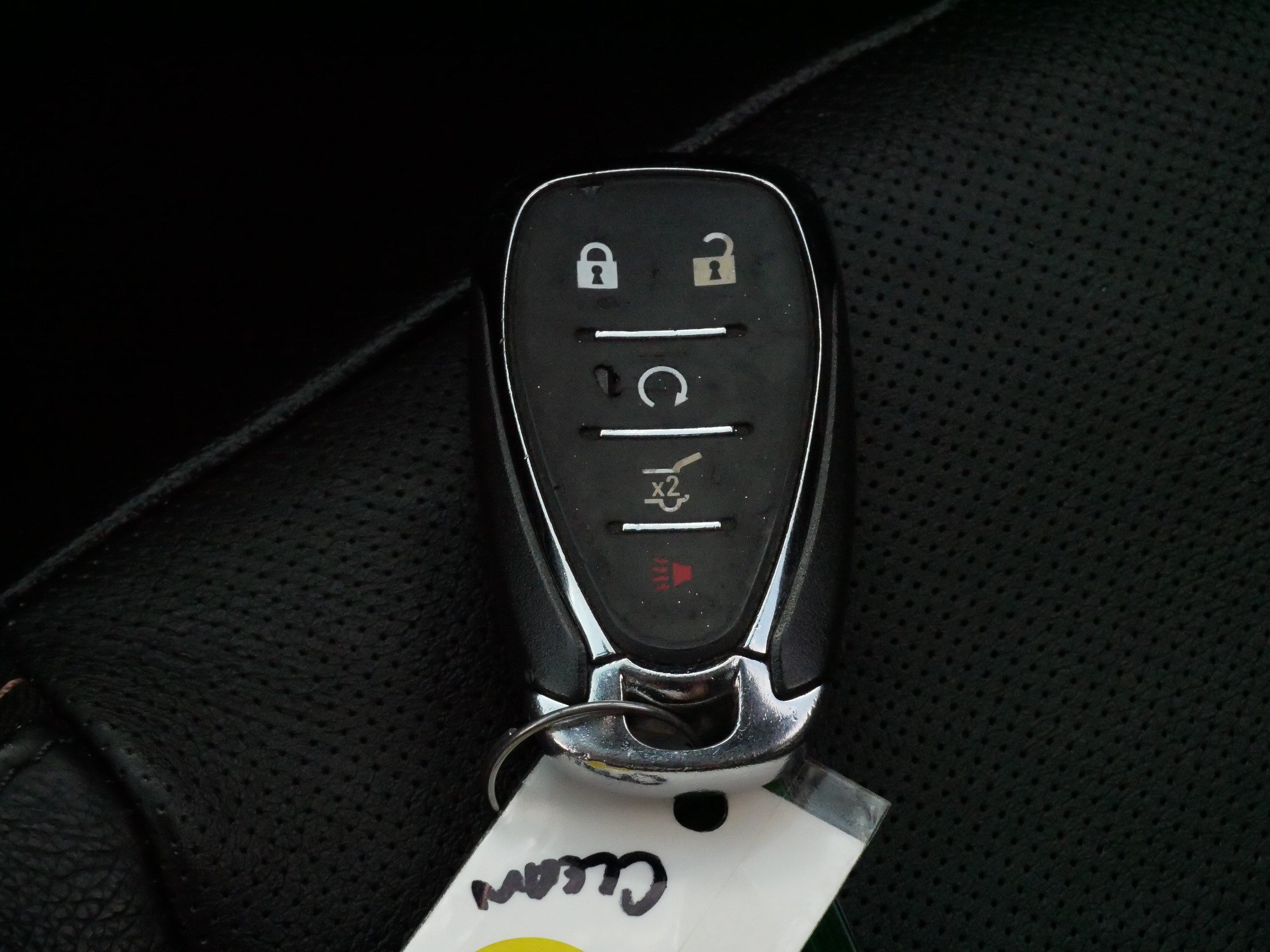 Used 2019 Chevrolet Equinox Premier AWD/4WD image 32