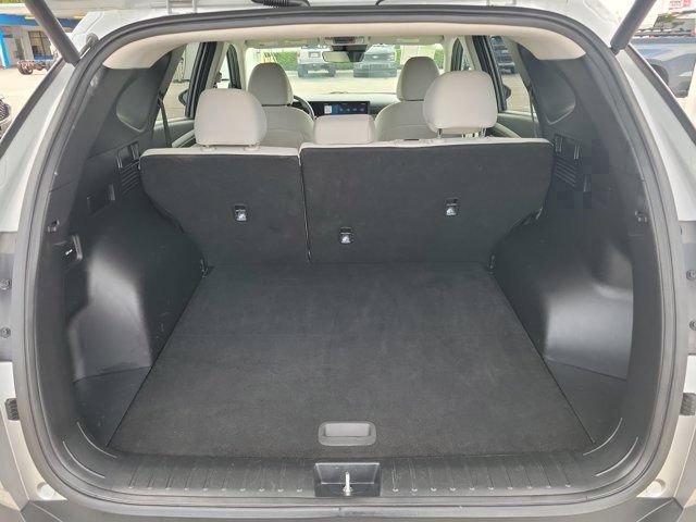 Used 2025 Hyundai Tucson SEL FWD image 12