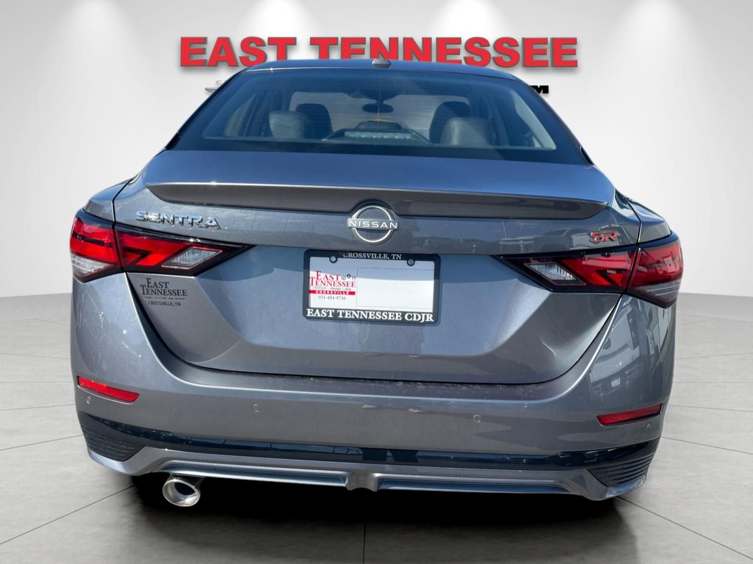 Used 2025 Nissan Sentra SR w/ SR Premium Package image 4