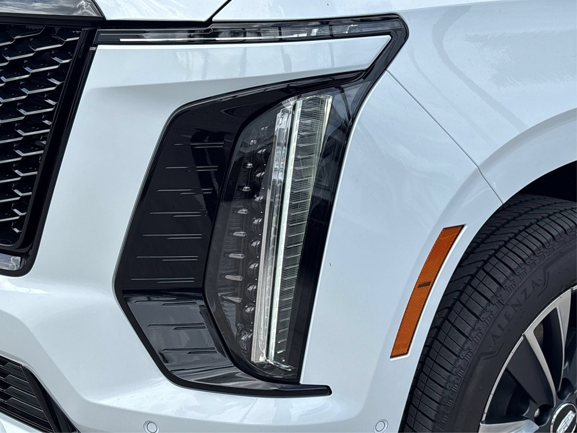 New 2026 Cadillac Escalade Sport AWD/4WD image 14