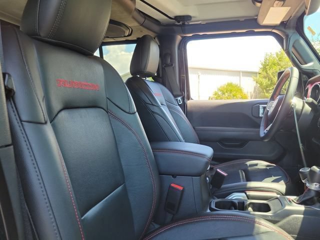 Used 2023 Jeep Gladiator Rubicon w/ LED Lighting Group AWD/4WD image 33