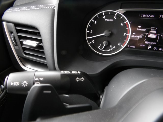 New 2026 Nissan Rogue SV image 30