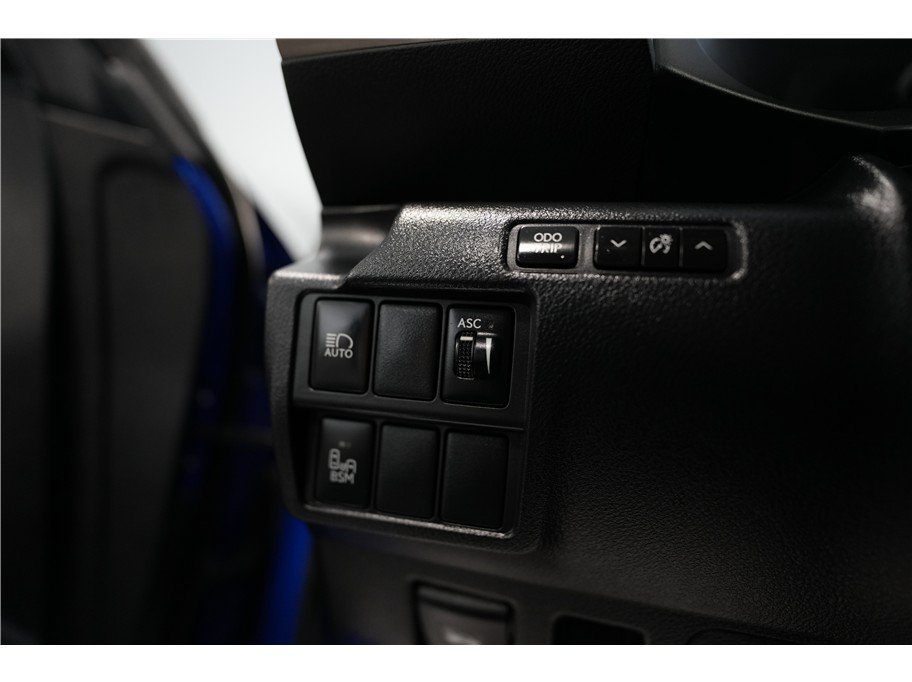 Used 2017 Lexus IS 200t F Sport w/ F Sport Package RWD image 18