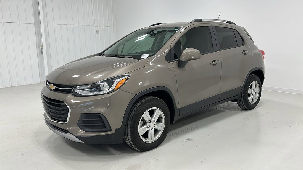Used 2022 Chevrolet Trax LT w/ Premium Seat Package