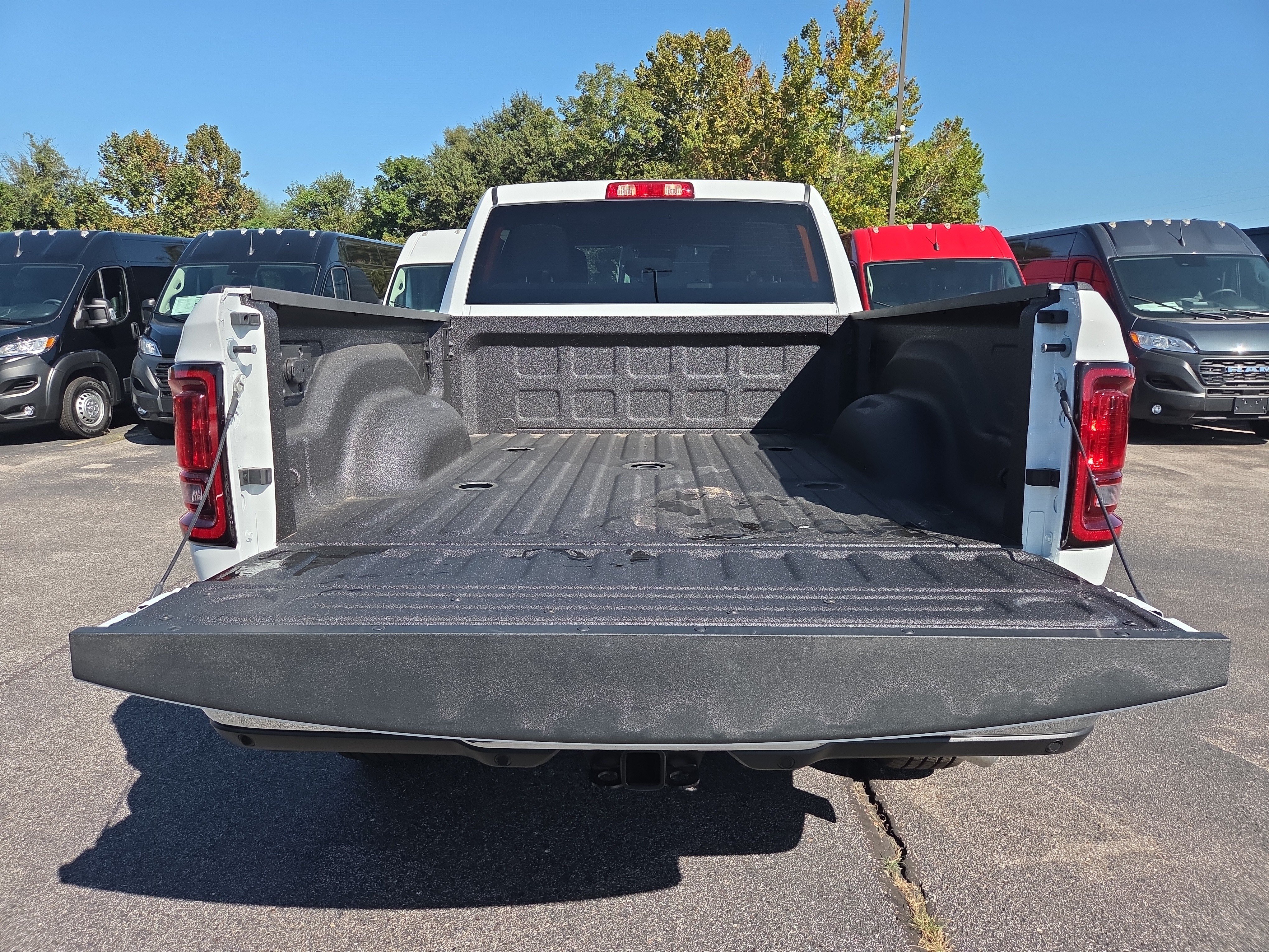 New 2027 RAM 2500 Big Horn AWD/4WD image 8